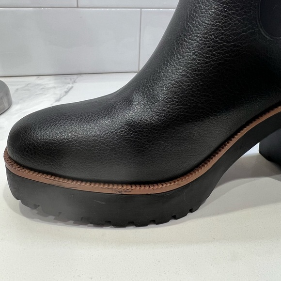 Good Day Boot - Picture 10 of 11